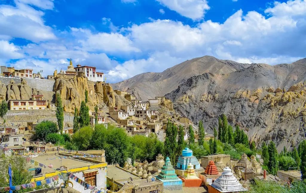 Splendid Ladakh - Kashmir Tour Package by Salt Lake Tour and Travels